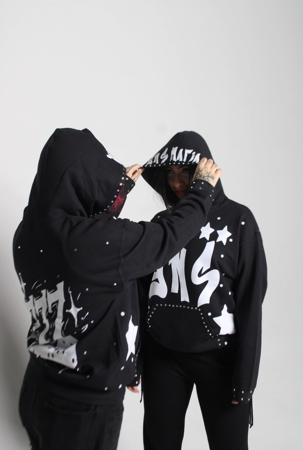 YNS HOODIE